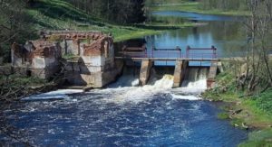 Плотина Белогорская на р. Оредеж